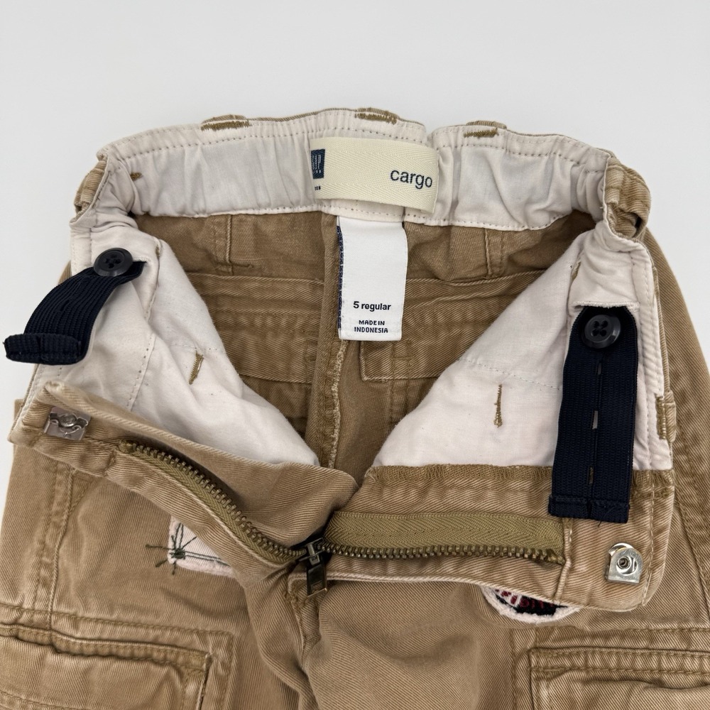 GAP Kids Cargo‎ Pants 5 Boys Khaki Utility Pockets Y2K Military Style Cotton - Picture 12 of 15